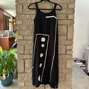 Black & white knit dress